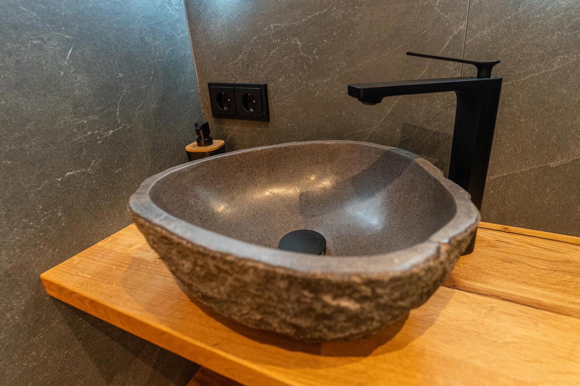 Alprocks Alvaresort Бихлбах Екстериор снимка